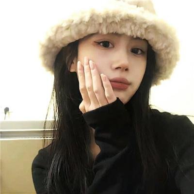花吃了那女孩